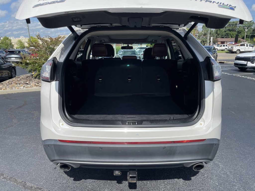 Used 2017 Ford Edge Titanium w/ Equipment Group 301A AWD/4WD image 38