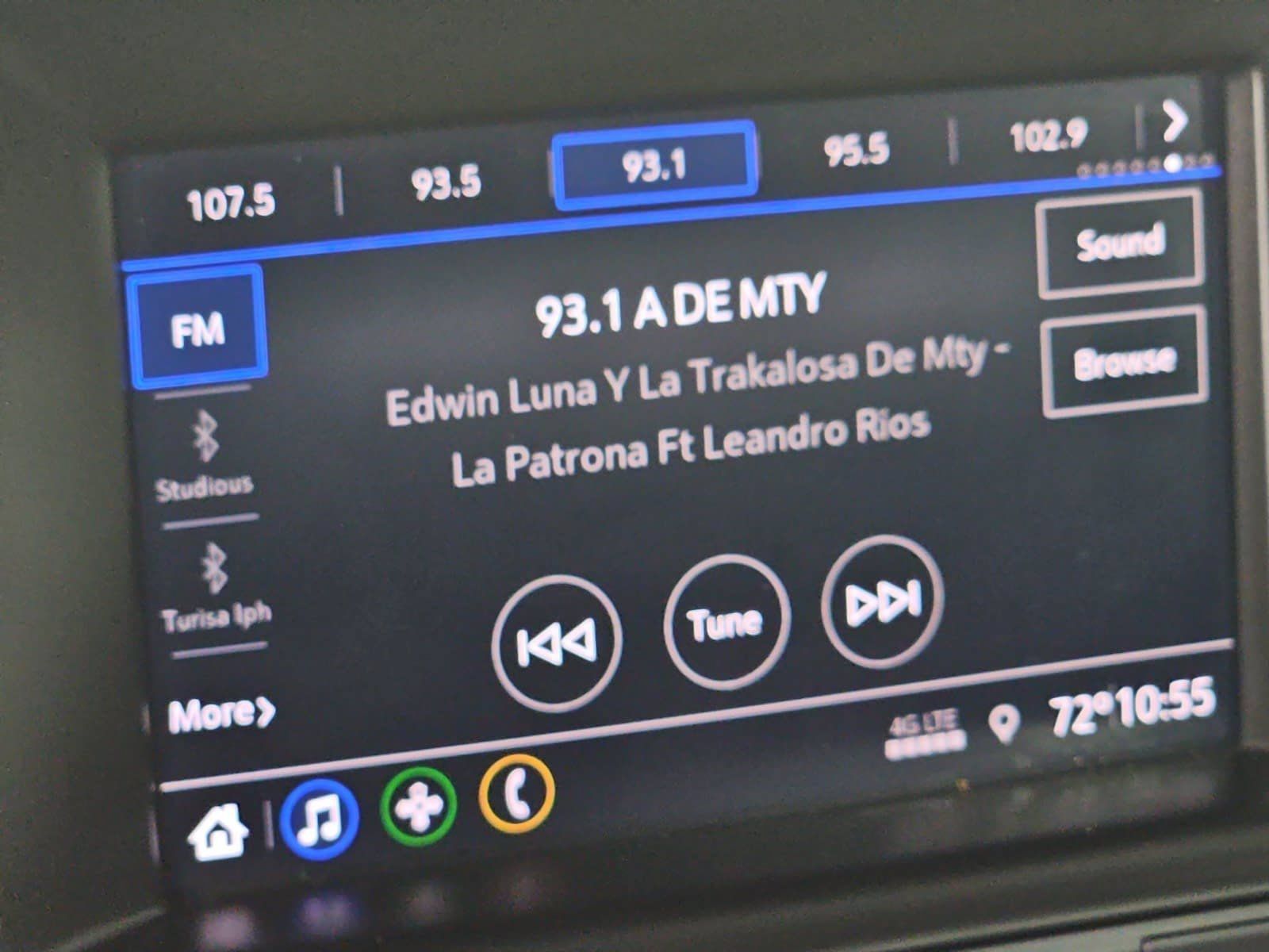 Used 2021 GMC Terrain SLE w/ Elevation Edition AWD/4WD image 17