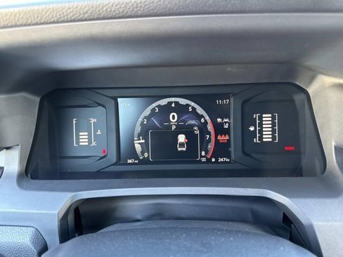 Certified 2025 Toyota Tacoma SR5 image 25