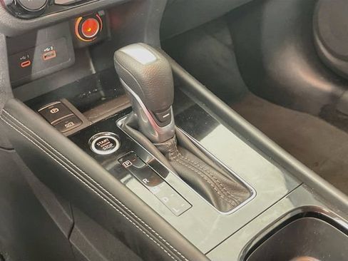 Used 2022 Nissan Kicks SR w/ Premium Package FWD image 17