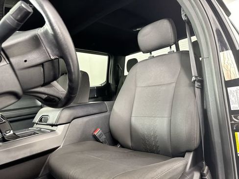 Used 2018 Ford F150 XLT w/ Equipment Group 302A Luxury AWD/4WD image 18