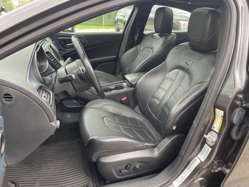 Used 2015 Chrysler 200 S w/ Navigation & Sound Group I AWD/4WD image 20