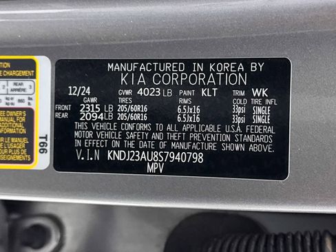Certified 2025 Kia Soul LX w/ LX Technology Package FWD image 34