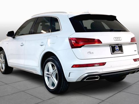 Used 2022 Audi Q5 e Premium Plus image 11