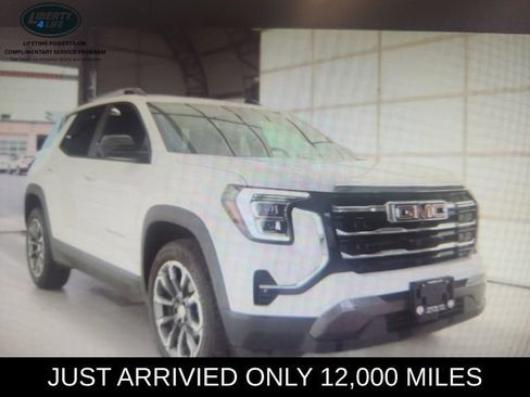 Used 2026 GMC Terrain Elevation w/ Elevation Premium Package AWD/4WD image 1