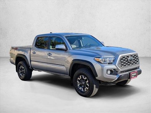 Certified 2021 Toyota Tacoma TRD Off-Road image 3