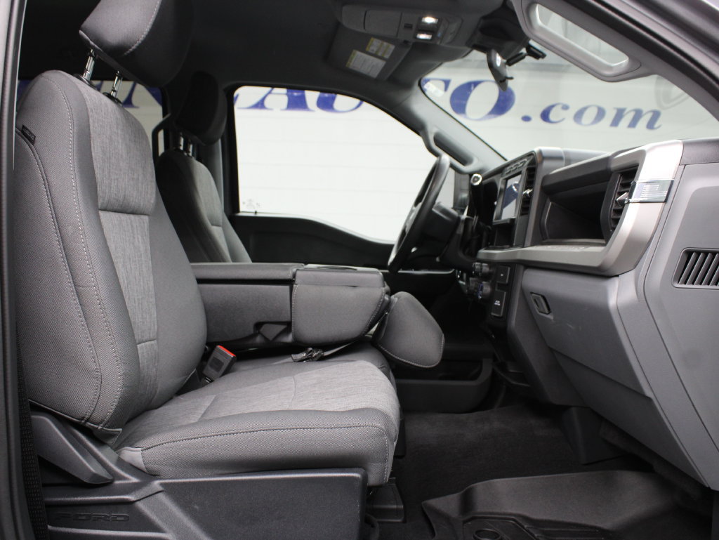 Used 2023 Ford F250 XL w/ STX Appearance Package AWD/4WD image 39