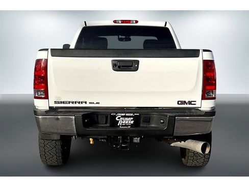 Used 2014 GMC Sierra 2500 SLE w/ SLE Preferred Package image 5