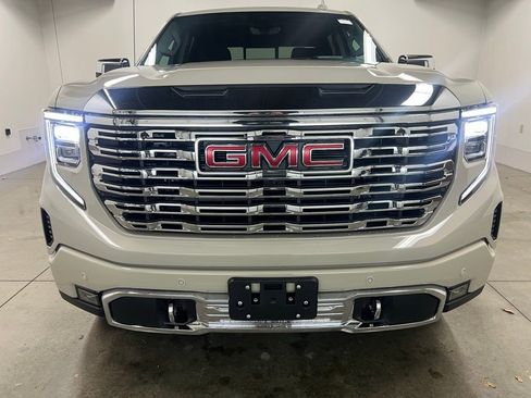 New 2026 GMC Sierra 1500 Denali w/ Technology Package image 13