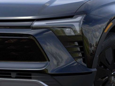 New 2026 Chevrolet Blazer EV LT AWD/4WD image 55