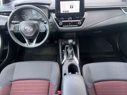 Certified 2025 Toyota Corolla SE image 15