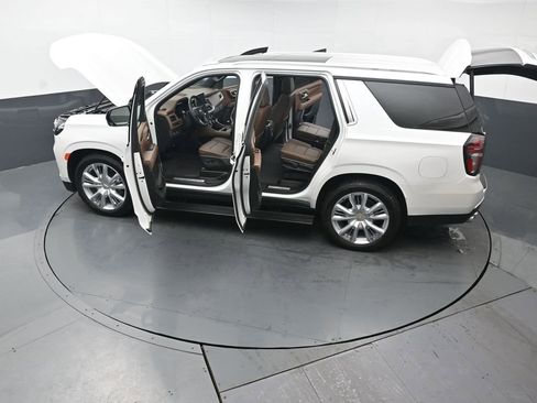 Used 2024 Chevrolet Tahoe High Country image 62
