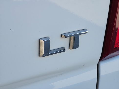 Used 2020 Chevrolet Silverado 1500 LT w/ Texas Edition image 12