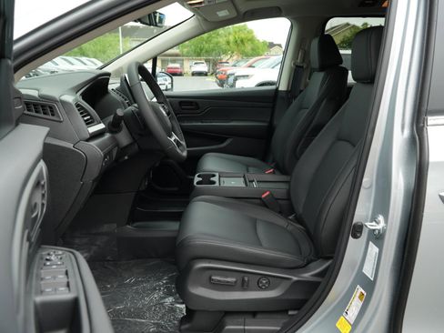 New 2026 Honda Odyssey EX-L image 15