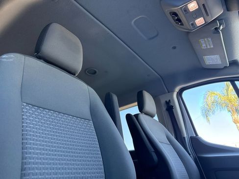 Used 2023 Ford Transit 350 XLT image 17