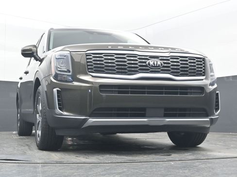 Used 2021 Kia Telluride EX image 22