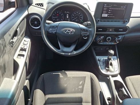 Used 2023 Hyundai Kona SEL AWD/4WD image 12