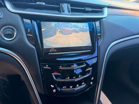 Used 2019 Cadillac XTS Luxury FWD image 22