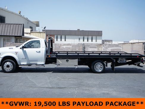 Used 2022 RAM 5500 SLT w/ Quick Order Package 27G SLT RWD image 5