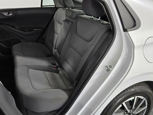 Used 2021 Hyundai Ioniq SE image 24