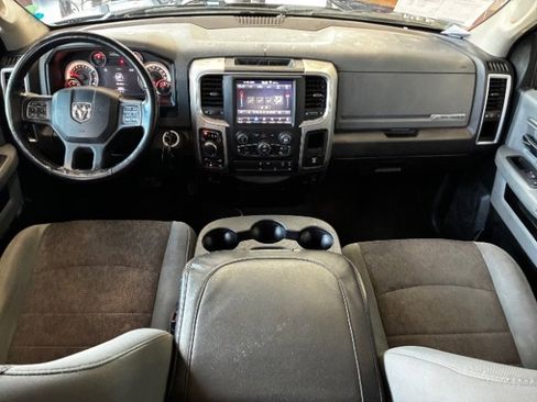 Used 2018 RAM 1500 Big Horn image 3