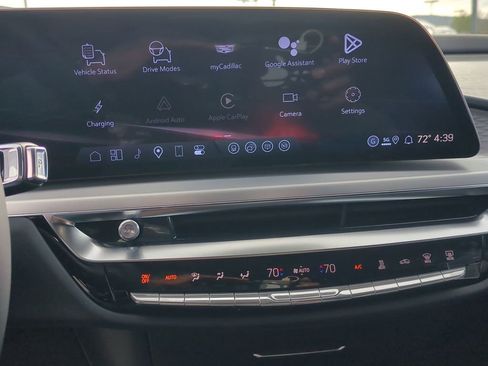 New 2026 Cadillac Lyriq V AWD/4WD image 13