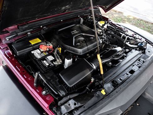 Used 2021 Jeep Wrangler Unlimited Rubicon image 64