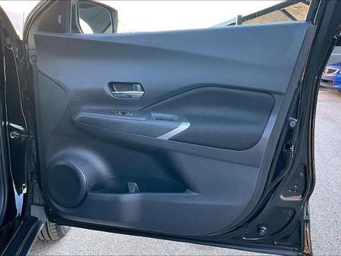 Certified 2021 Nissan Kicks SV image 21