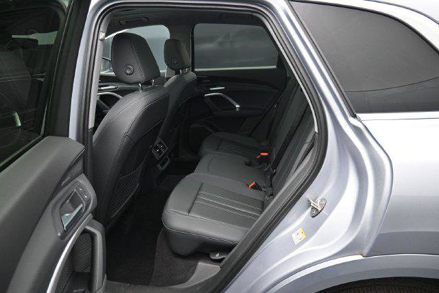 Used 2026 Audi Q5 Premium Plus AWD/4WD image 30