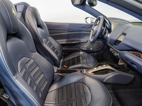 Used 2018 Ferrari 488 Spider RWD image 36