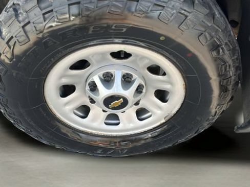 Used 2024 Chevrolet Silverado 2500 W/T AWD/4WD image 16