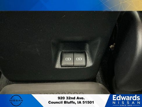 Used 2023 Toyota 4Runner Limited AWD/4WD image 15