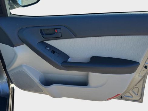 Used 2012 Kia Forte EX image 16