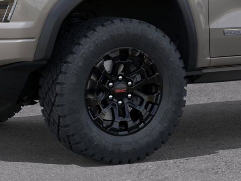 New 2026 GMC Canyon Elevation w/ Convenience Package image 9