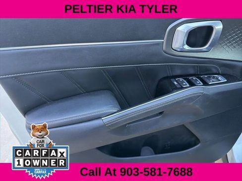 Used 2022 Kia Sorento SX image 16