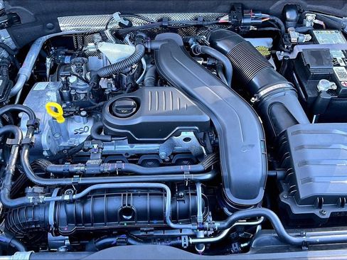 New 2026 Volkswagen Taos SE AWD/4WD image 31