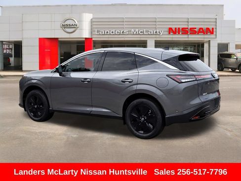 Used 2025 Nissan Murano SV AWD/4WD image 6