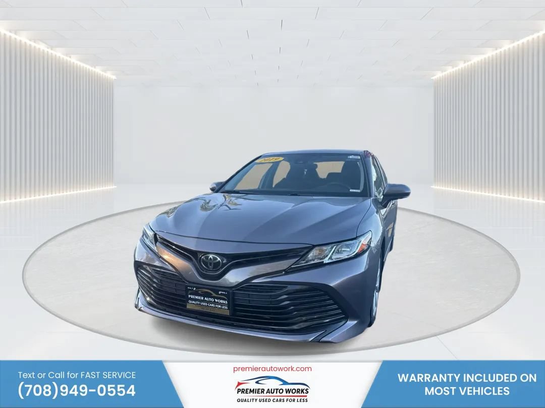Used 2019 Toyota Camry LE FWD image 1