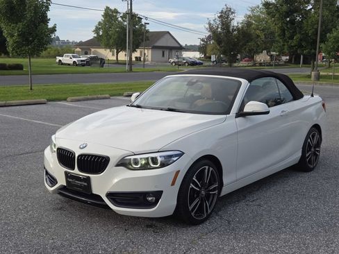 Used 2021 BMW 230i xDrive Convertible w/ Premium Package AWD/4WD image 5