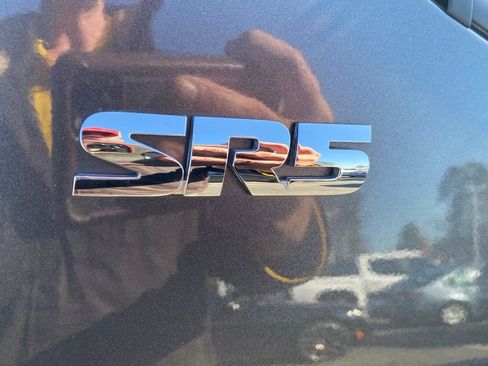 Used 2019 Toyota Tacoma SR5 image 17