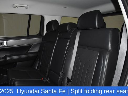 Used 2025 Hyundai Santa Fe SEL AWD/4WD image 29
