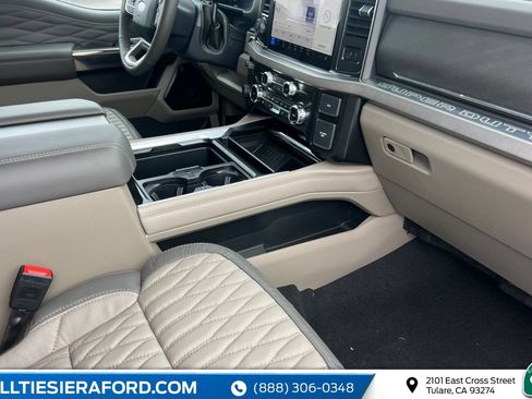 New 2026 Ford F350 Platinum w/ Platinum Plus Package AWD/4WD image 18
