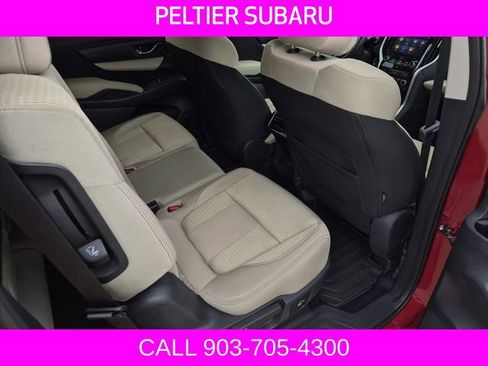 Used 2019 Subaru Ascent Premium AWD/4WD image 16