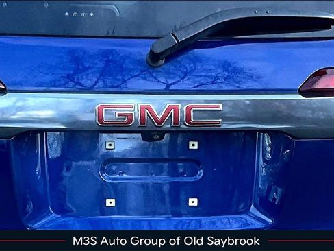 Used 2023 GMC Acadia AT4 w/ Technology Package image 24