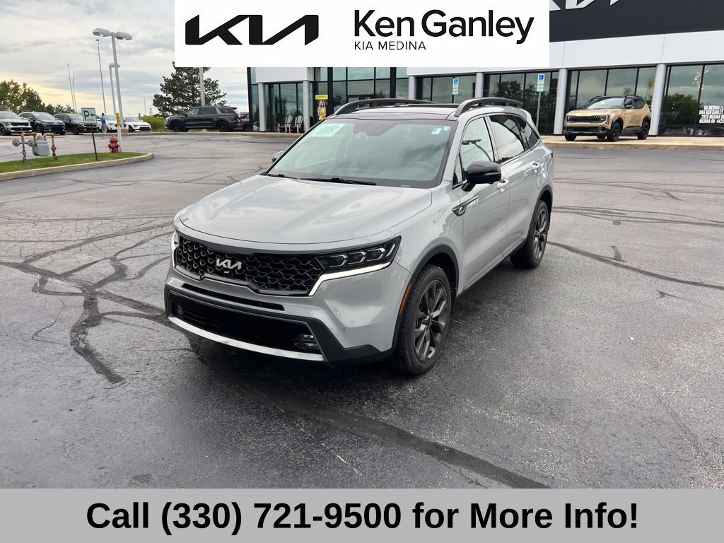 Certified 2023 Kia Sorento SX Prestige AWD/4WD image 3
