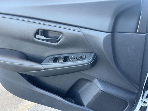 Used 2024 Nissan Sentra S FWD image 6