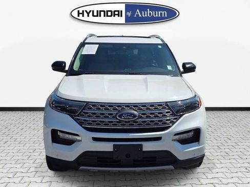 Used 2020 Ford Explorer Limited RWD image 3