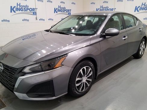 Used 2023 Nissan Altima 2.5 S image 7