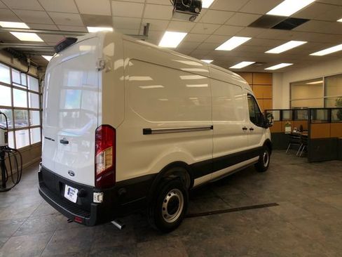 New 2026 Ford Transit 250 148 Medium Roof RWD image 7