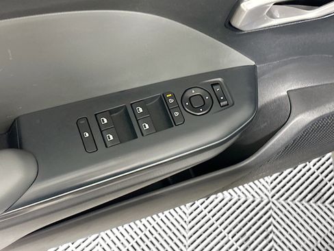 Used 2025 Kia K4 FWD image 15